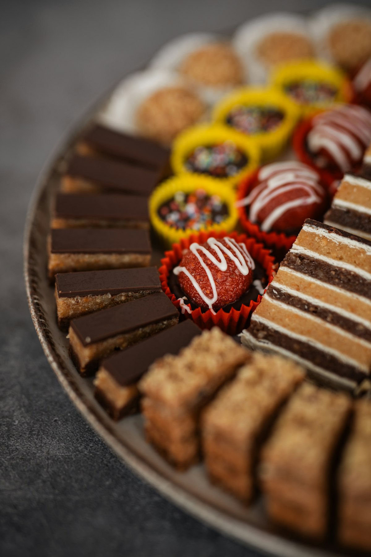 Dessert tray